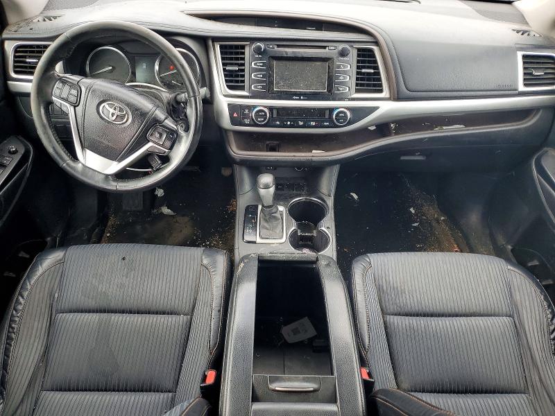 Photo 8 from auction – 2015 TOYOTA HIGHLANDER with VIN 5TDZKRFH5FS057383