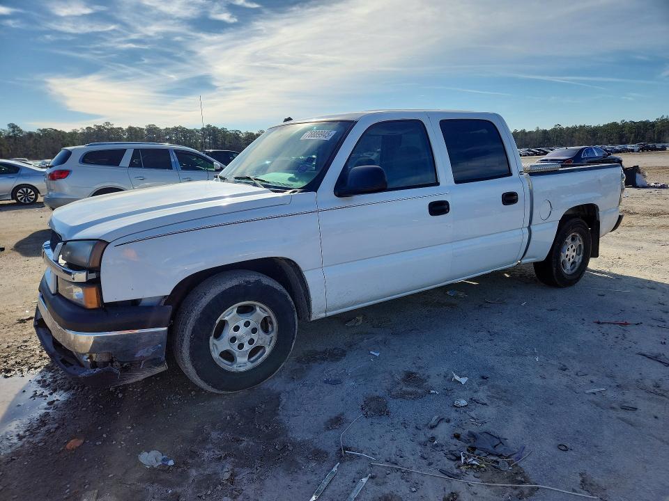 CHEVROLET SILVERADO 2004 con VIN 2GCEC13T941370933 - Foto de la subasta