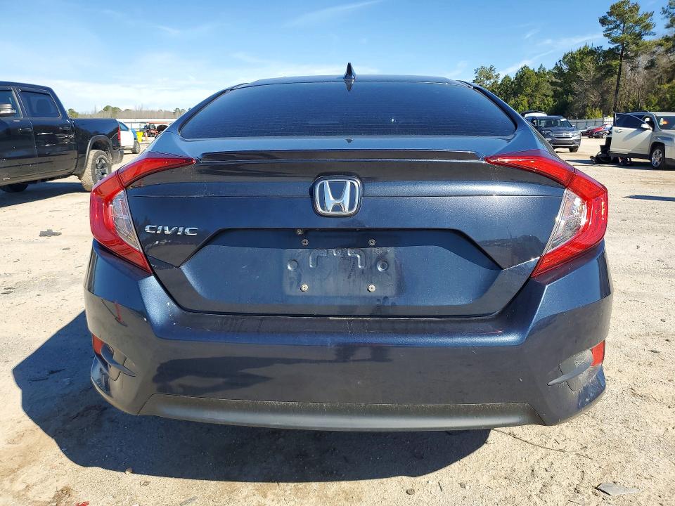 Photo 6 from auction – 2017 HONDA CIVIC with VIN 19XFC1F30HE007686