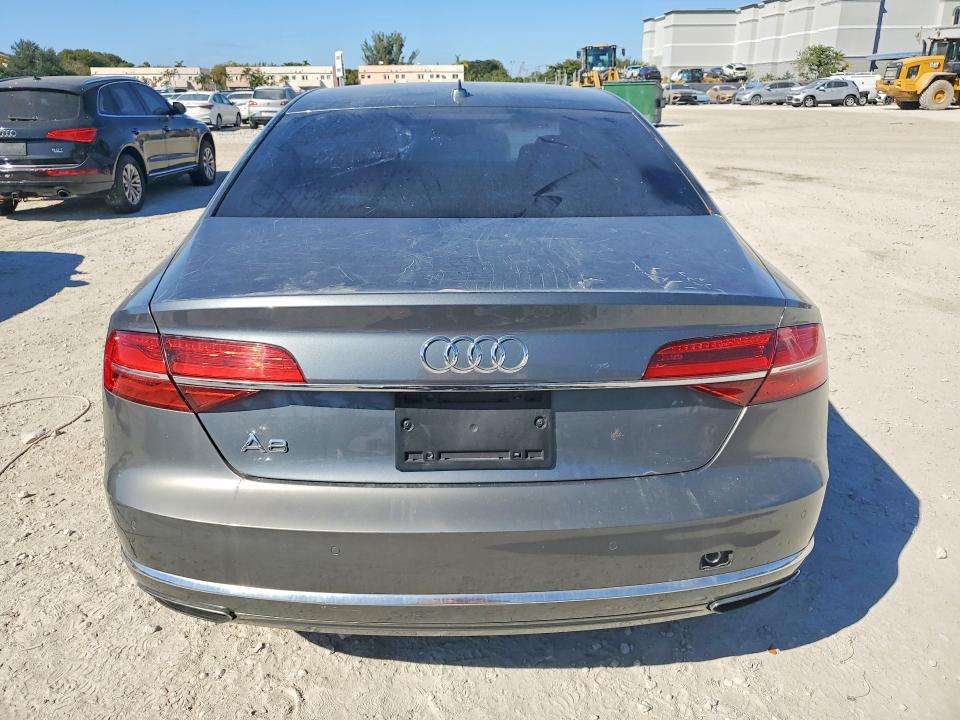 Photo 6 from auction – 2015 AUDI A8 with VIN WAUJGAFD9FN005299