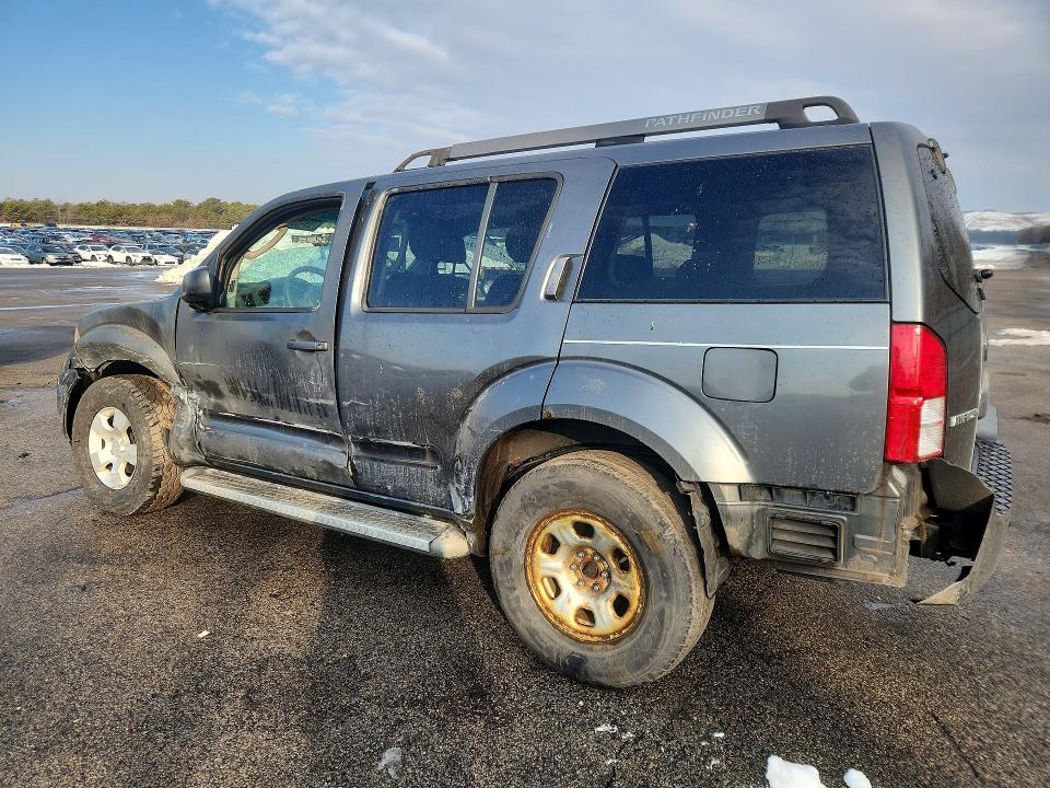 Photo 2 from auction – 2005 NISSAN PATHFINDER with VIN 5N1AR18W65C735074