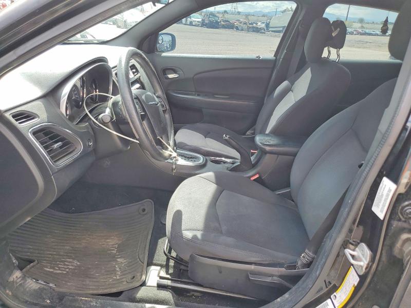 Photo 7 from auction – 2013 CHRYSLER 200 with VIN 1C3CCBAB3DN670235