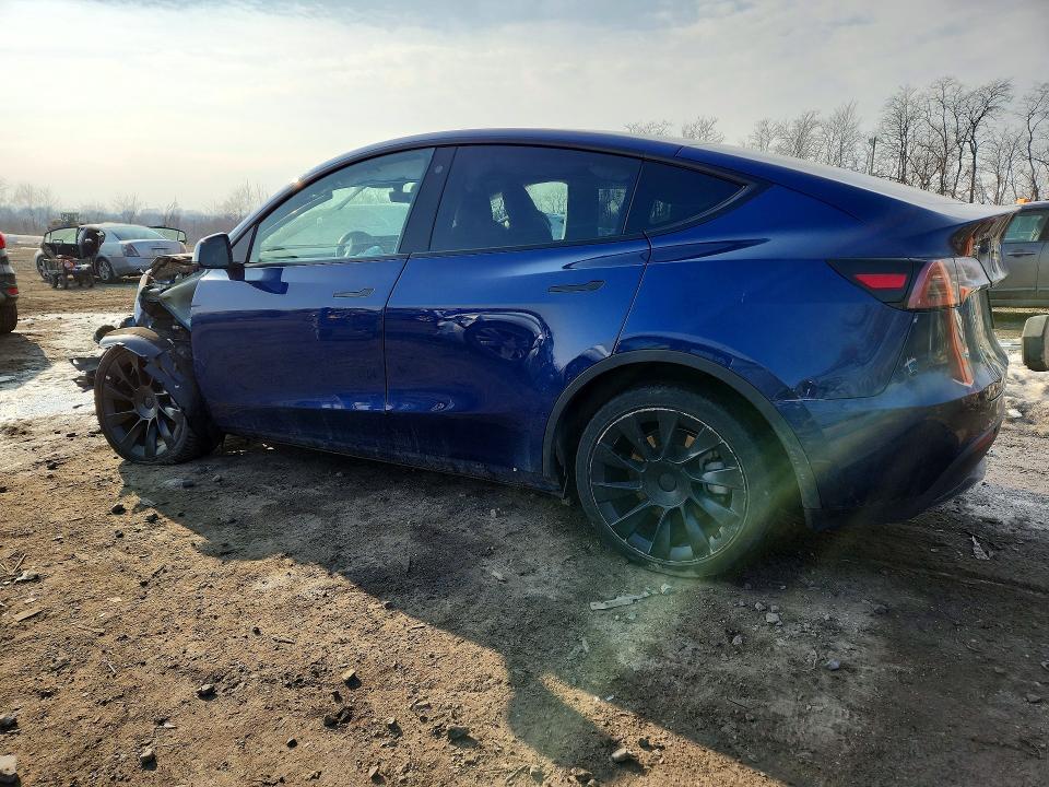 Photo 2 from auction – 2022 TESLA MODEL Y with VIN 7SAYGDEE3NF481416