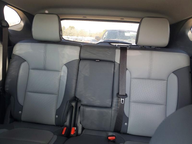 Photo 10 from auction – 2020 CHEVROLET BLAZER with VIN 3GNKBDRS6LS551164