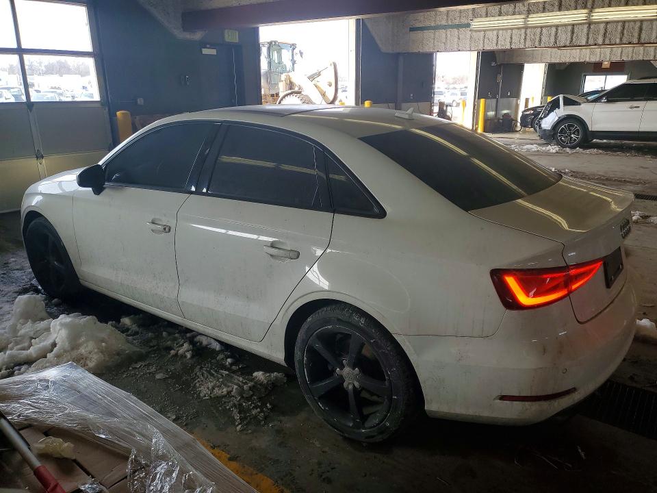 Photo 2 from auction – 2016 AUDI A3 PREMIUM with VIN WAUA7GFF1G1117639