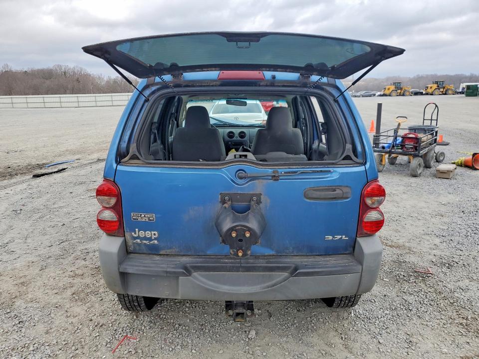 Photo 6 from auction – 2005 JEEP LIBERTY with VIN 1J4GL48K25W502624