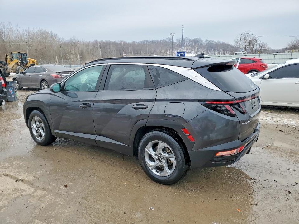 Photo 2 from auction – 2023 HYUNDAI TUCSON with VIN 5NMJB3AE5PH247762