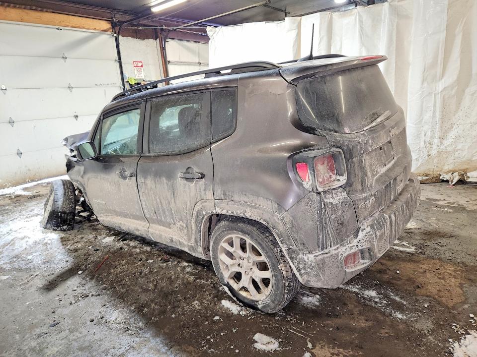 Photo 2 from auction – 2018 JEEP RENEGADE with VIN ZACCJBBB5JPJ21877