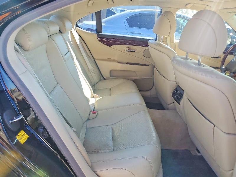 Photo 10 from auction – 2010 LEXUS LS with VIN JTHBL5EF2A5095139