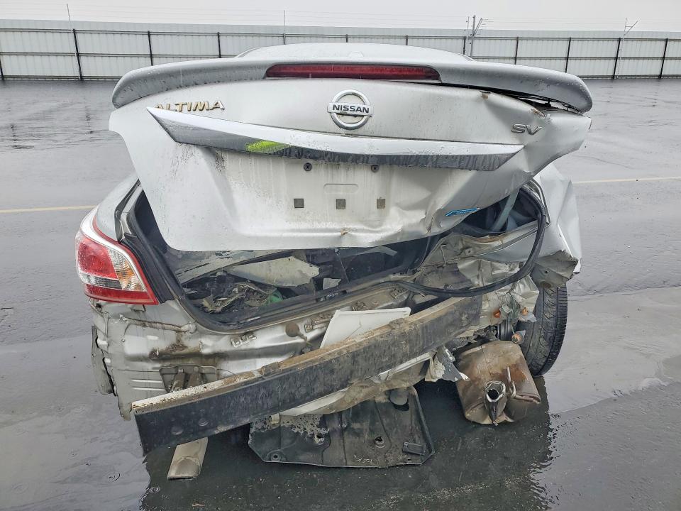 Photo 6 from auction – 2013 NISSAN ALTIMA with VIN 1N4AL3APXDN581935