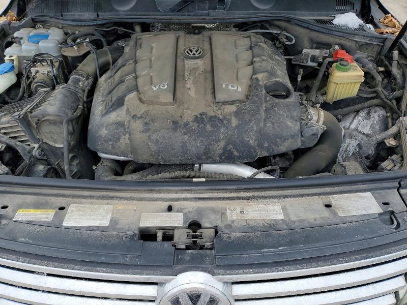 Photo 12 from auction – 2016 VOLKSWAGEN TOUAREG TD with VIN WVGEP9BP9GD002666
