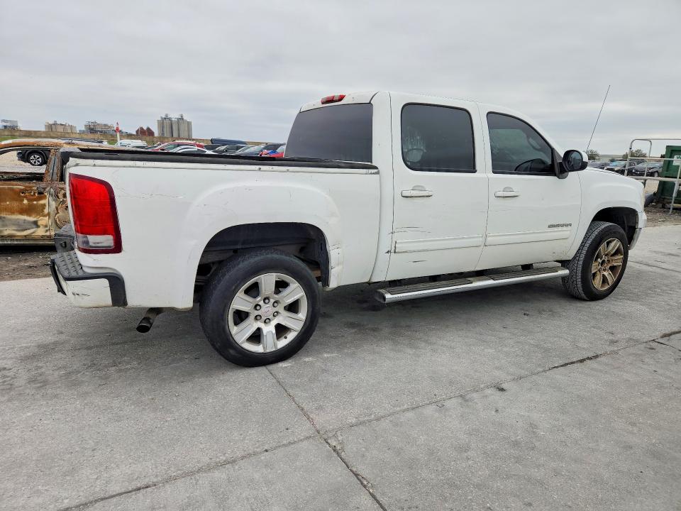 Photo 3 from auction – 2011 GMC SIERRA with VIN 3GTP1WE02BG355614