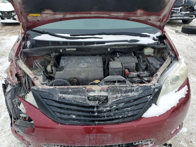 Photo 12 from auction – 2012 TOYOTA SIENNA with VIN 5TDZK3DC2CS194457