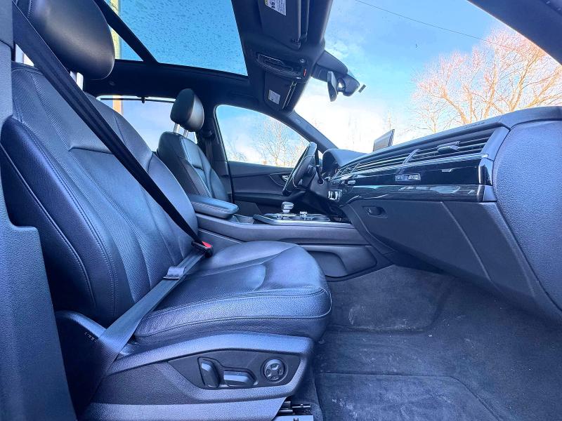 Photo 5 from auction – 2018 AUDI Q7 PREMIUM with VIN WA1LAAF75JD051504