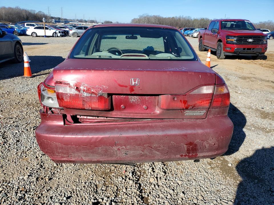 Photo 6 from auction – 2001 HONDA ACCORD with VIN JHMCG5670YC024138