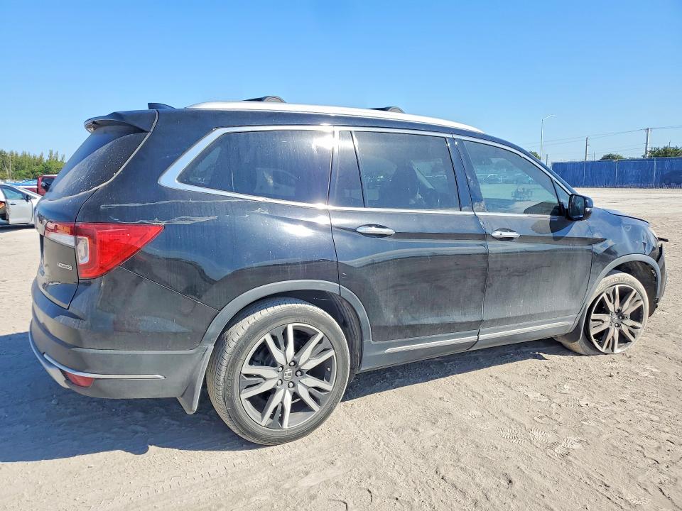 Photo 3 from auction – 2022 HONDA PILOT with VIN 5FNYF5H90NB015415