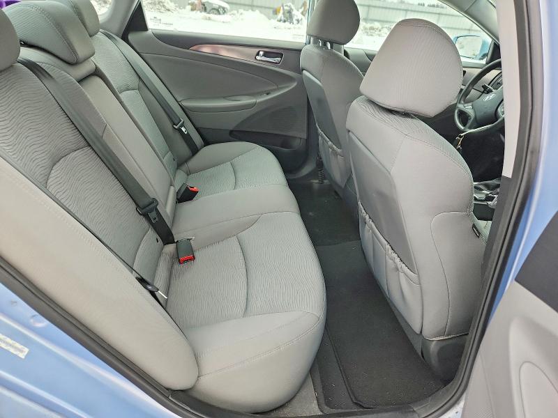 Photo 10 from auction – 2014 HYUNDAI SONATA with VIN KMHEC4A43EA109989