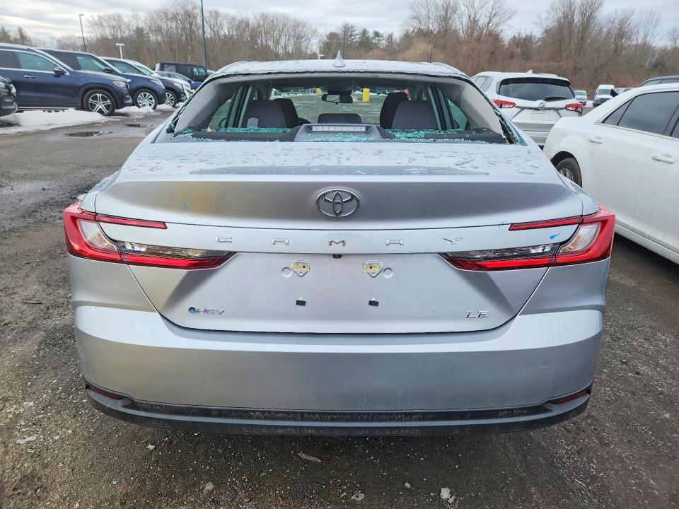 Photo 6 from auction – 2025 TOYOTA CAMRY with VIN 4T1DAACKXSU586215
