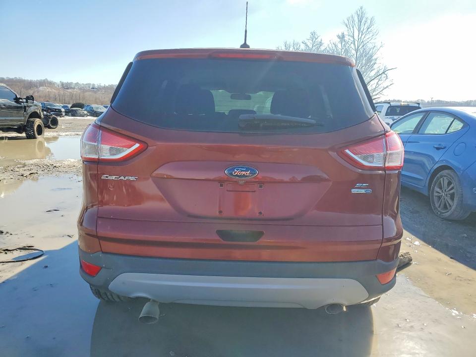 Photo 6 from auction – 2015 FORD ESCAPE with VIN 1FMCU9GX1FUA60956