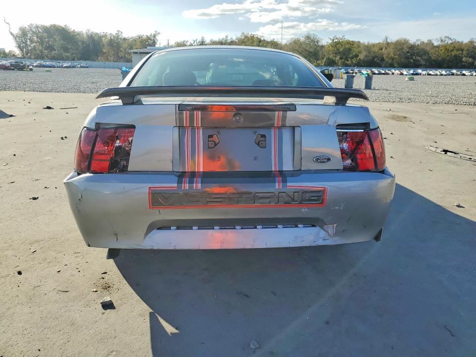 Photo 6 from auction – 2002 FORD MUSTANG with VIN 1FAFP40422F117990