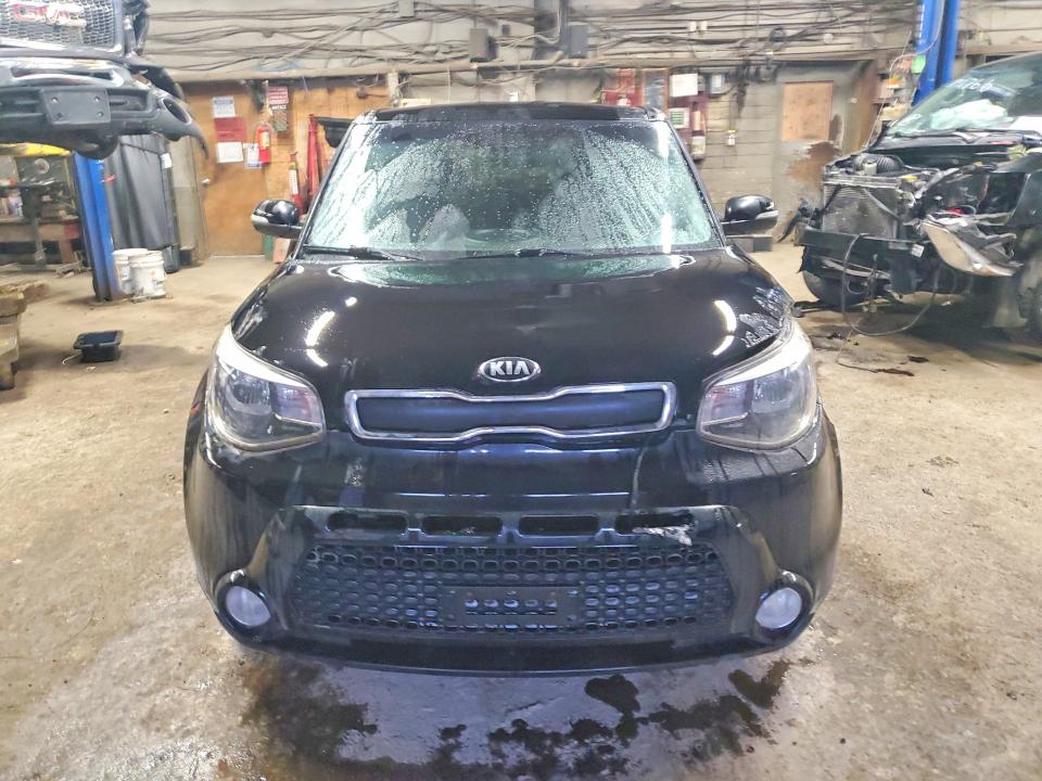Фото 5 с аукциона – 2015 KIA SOUL с VIN KNDJN2A24F7205340