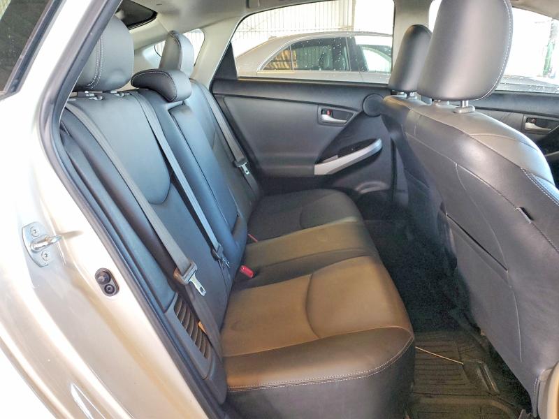 Photo 10 from auction – 2015 TOYOTA PRIUS with VIN JTDKN3DU8F0429114