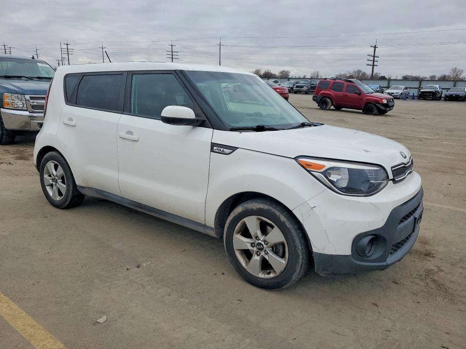 Photo 4 from auction – 2017 KIA SOUL with VIN KNDJN2A2XH7478835
