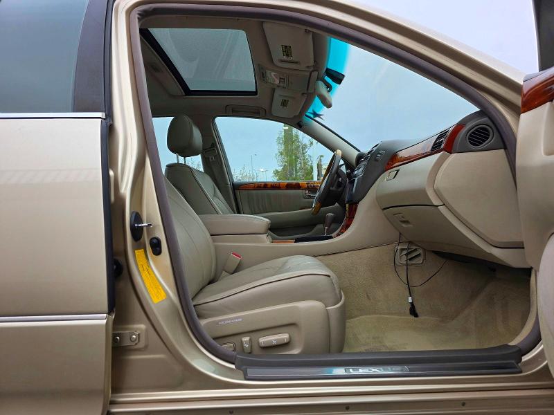 Photo 5 from auction – 2001 LEXUS LS with VIN JTHBN30F710008239
