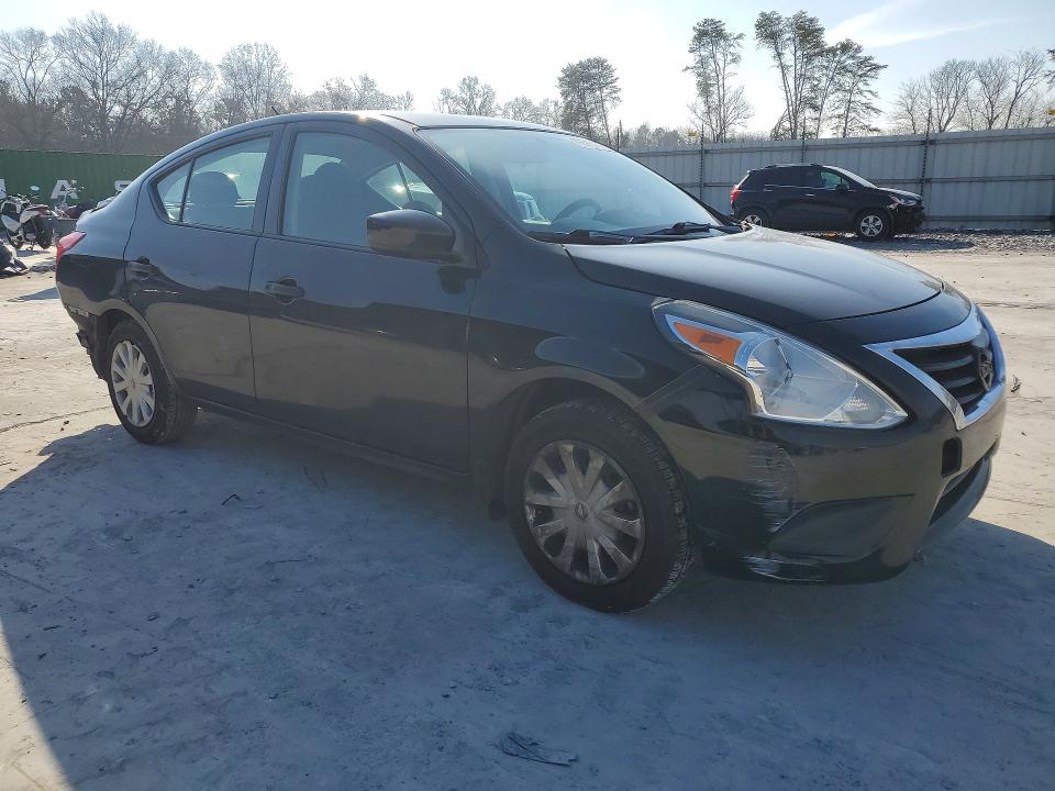 Photo 4 from auction – 2017 NISSAN VERSA with VIN 3N1CN7AP8HL908250