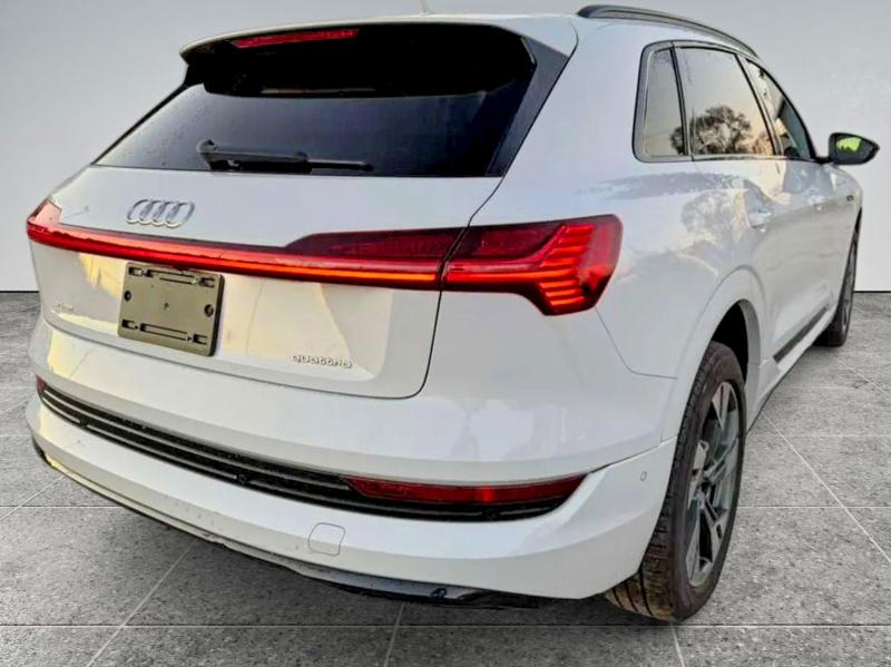 Photo 4 from auction – 2021 AUDI E-TRON PRE with VIN WA1AAAGE8MB010286