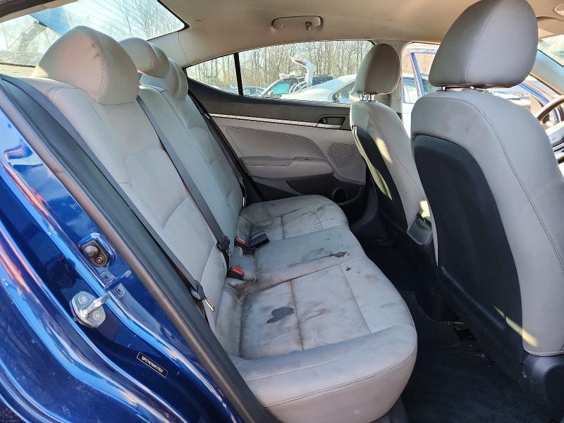 Photo 10 from auction – 2017 HYUNDAI ELANTRA with VIN 5NPD74LF6HH177607