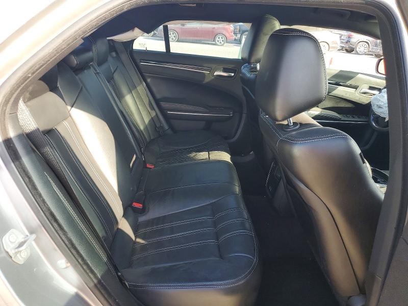 Photo 10 from auction – 2018 CHRYSLER 300 with VIN 2C3CCABG5JH146061