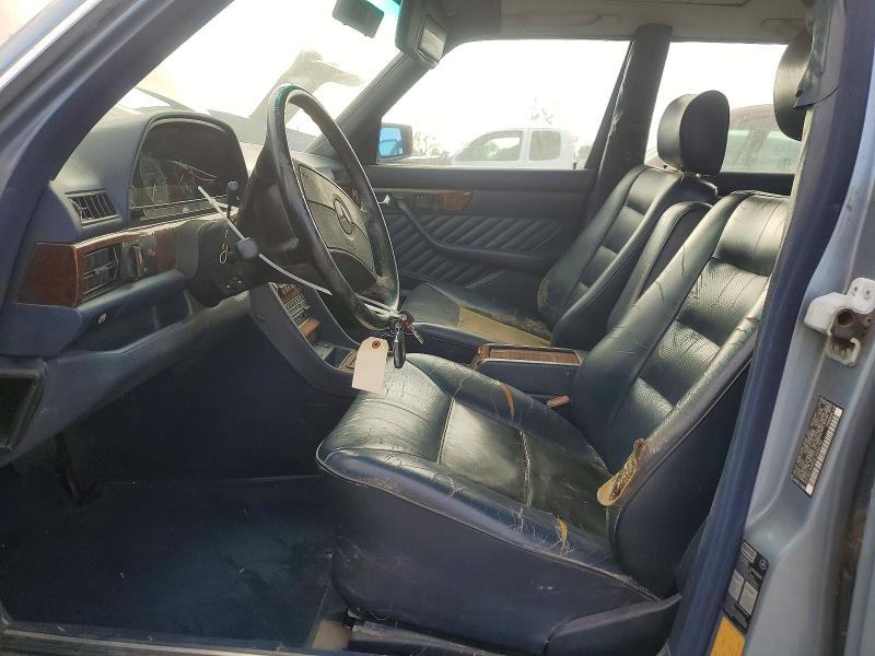 Photo 7 from auction – 1990 MERCEDES-BENZ 560 SEL with VIN WDBCA39E2LA550744