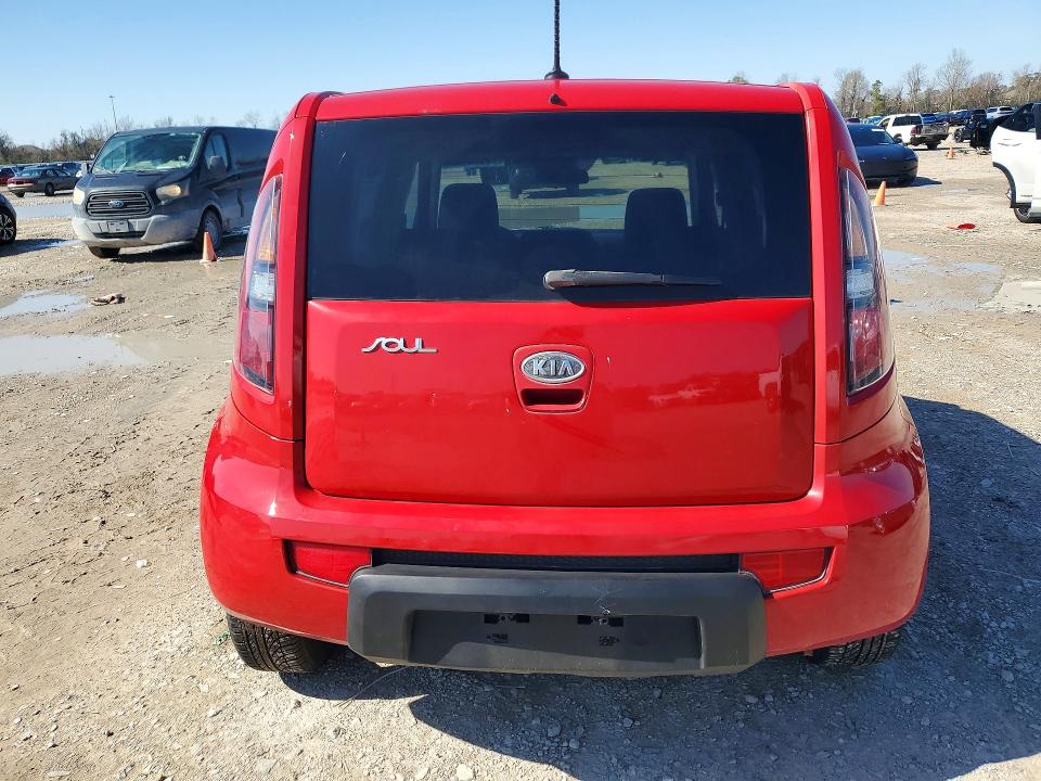 Photo 6 from auction – 2010 KIA SOUL with VIN KNDJT2A22A7081065