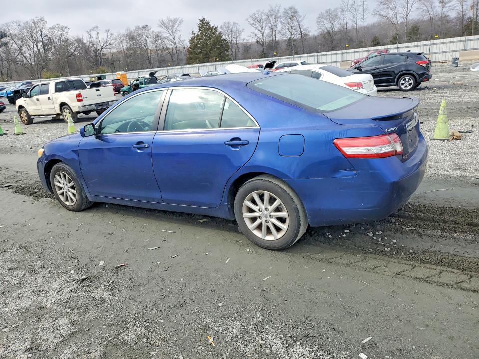 Photo 2 from auction – 2011 TOYOTA CAMRY BASE with VIN 4T1BF3EK7BU590451