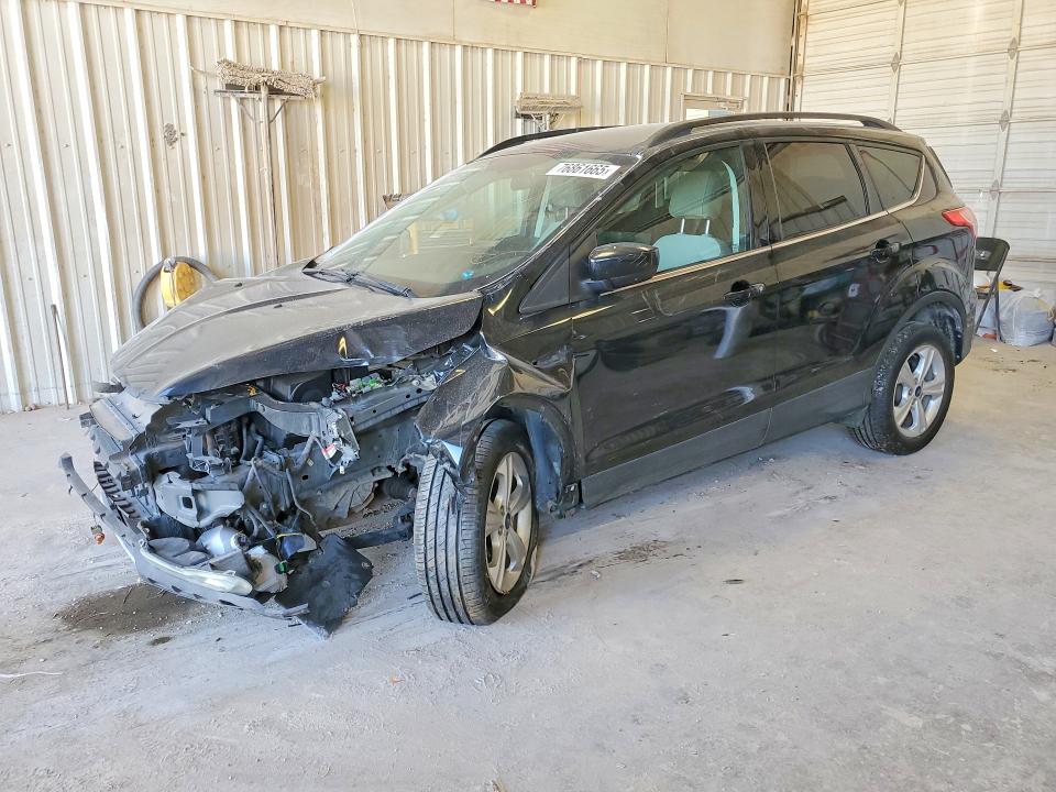 FORD ESCAPE 2014 with VIN 1FMCU0GX0EUA38117 - Photo from auction