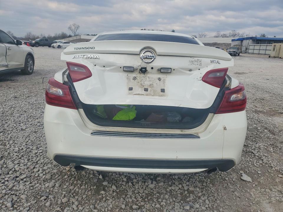 Photo 6 from auction – 2017 NISSAN ALTIMA with VIN 1N4AL3AP4HN322086