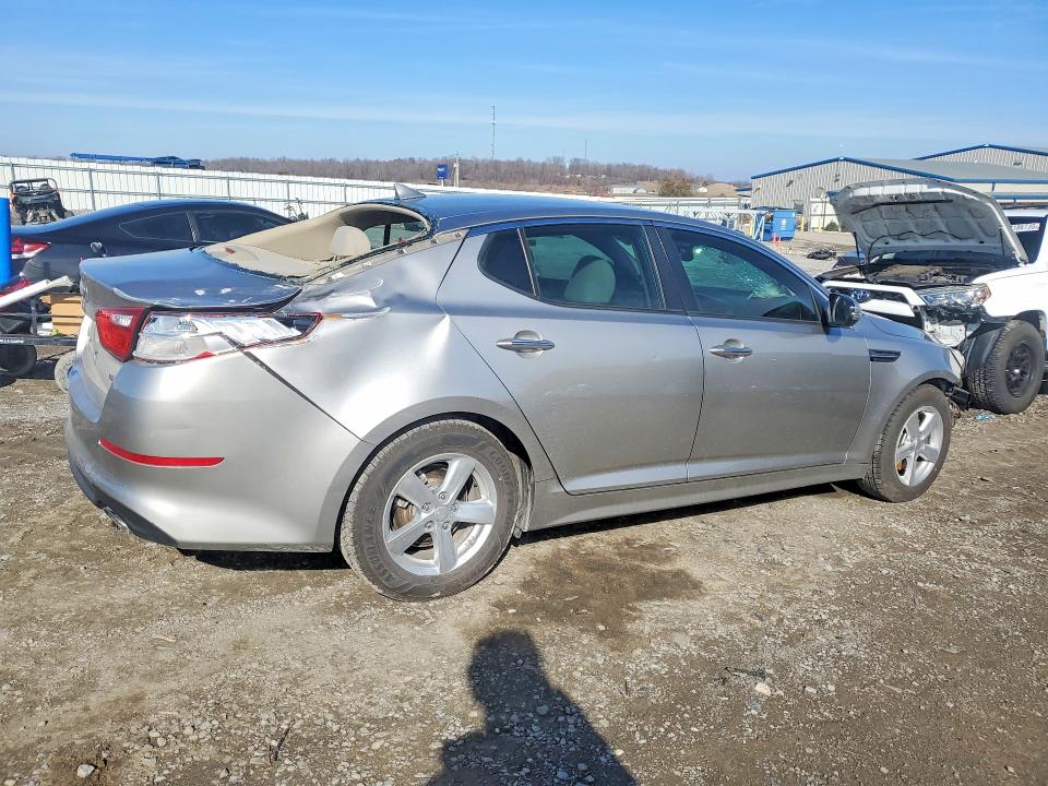 Photo 3 from auction – 2014 KIA OPTIMA with VIN KNAGM4A79E5463011