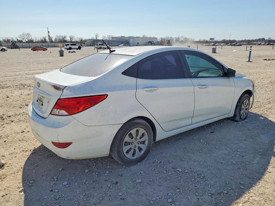 Photo 3 from auction – 2016 HYUNDAI ACCENT SE with VIN KMHCT4AE9GU059925