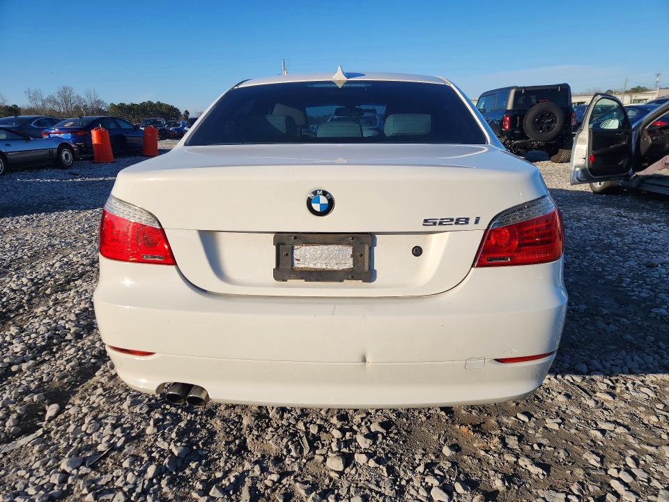Photo 6 from auction – 2008 BMW 528 I with VIN WBANU53598CT00464