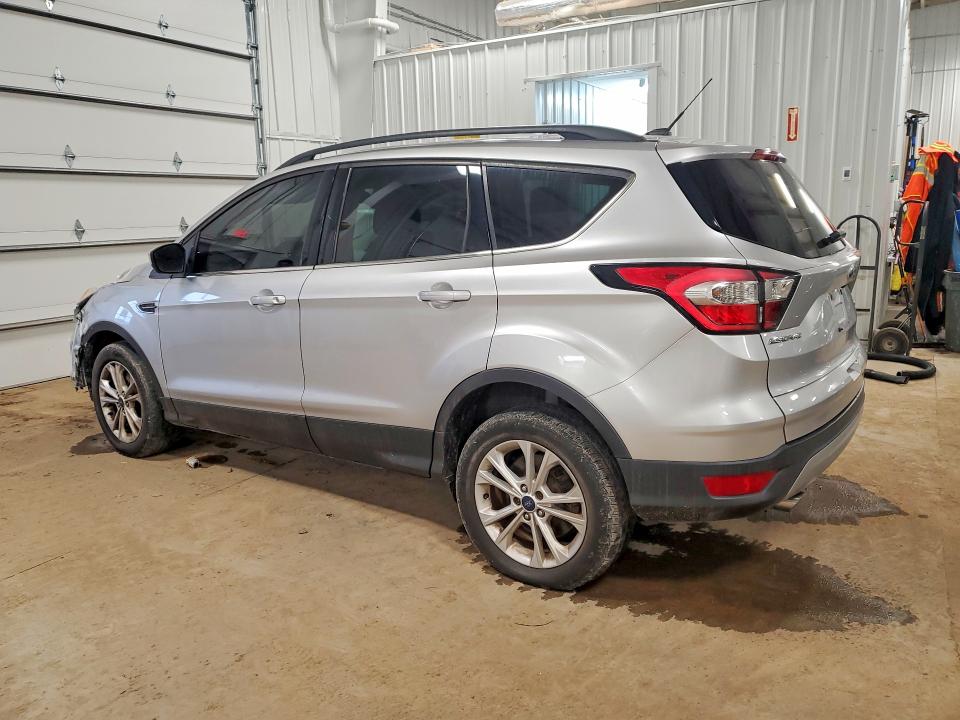 Photo 2 from auction – 2017 FORD ESCAPE SE with VIN 1FMCU9G96HUE29220