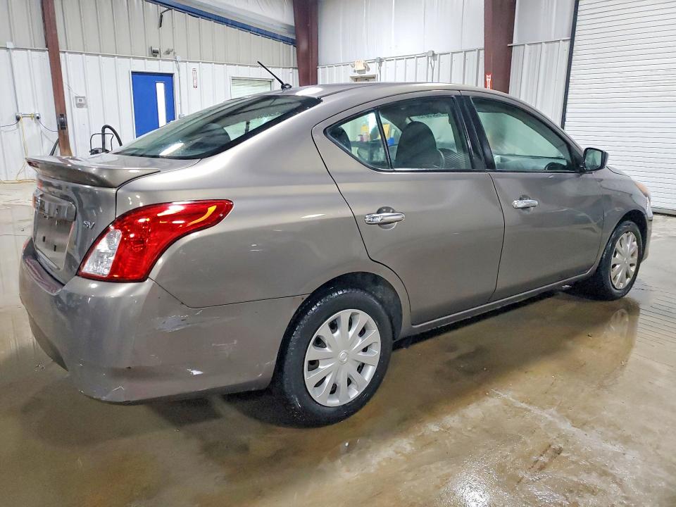 Photo 3 from auction – 2017 NISS VERSA with VIN 3N1CN7AP7HK463540