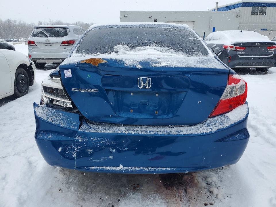 Photo 6 from auction – 2012 HONDA CIVIC with VIN 2HGFB2F48CH041729