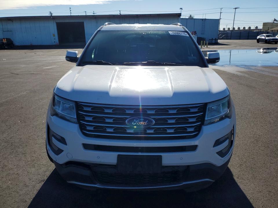 Photo 5 from auction – 2017 FORD EXPLORER with VIN 1FM5K8F84HGC15102