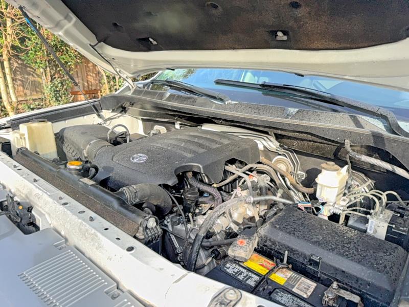Photo 7 from auction – 2015 TOYOTA TUNDRA DOU with VIN 5TFUM5F18FX059316