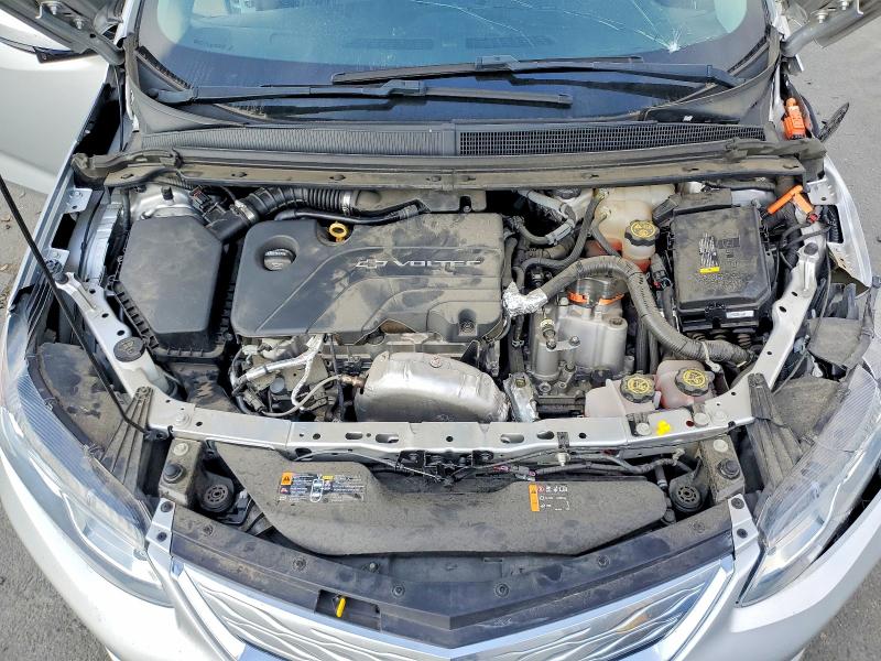 Photo 11 from auction – 2018 CHEVROLET VOLT with VIN 1G1RC6S59JU144403