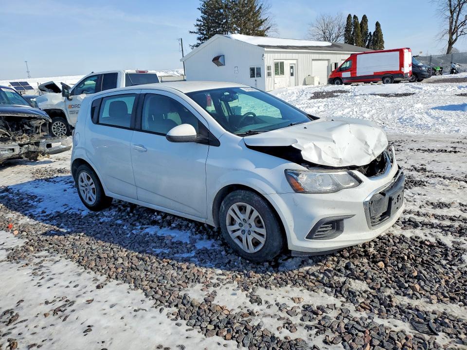 Photo 4 from auction – 2017 CHEV SONIC with VIN 1G1JG6SH2H4173117