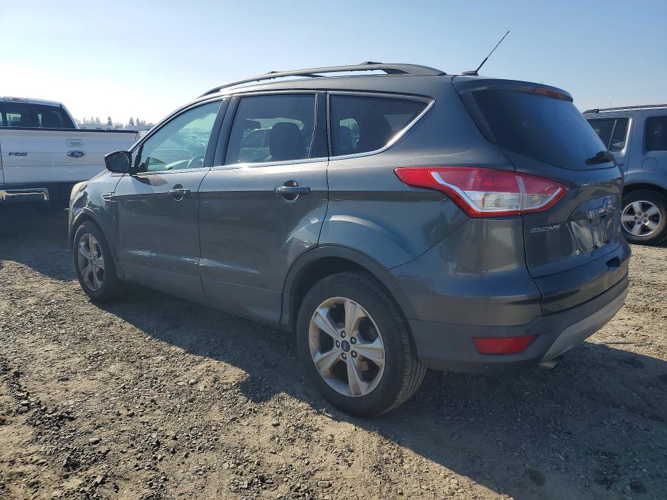 صورة رقم 2 من المزاد - 2015 FORD ESCAPE مع VIN 1FMCU9GX5FUB73681