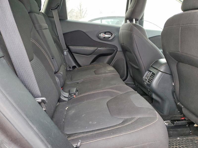 Photo 11 from auction – 2015 JEEP CHEROKEE L with VIN 1C4PJLCB5FW643542