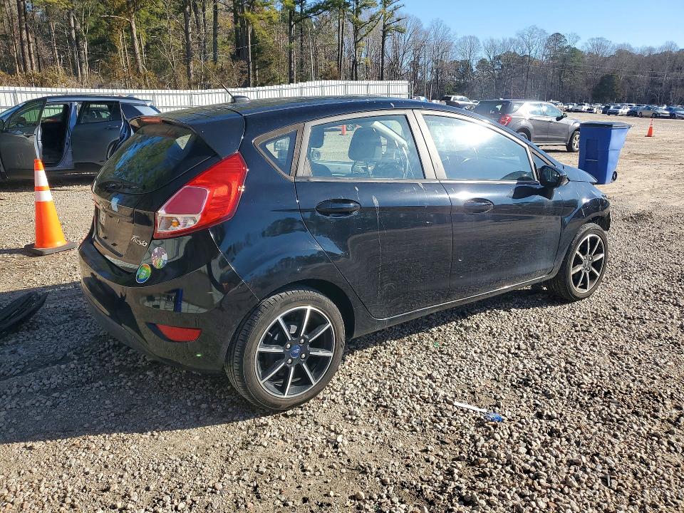 Foto 3 de la subasta – 2018 FORD FIESTA con VIN 3FADP4EJ6JM138359